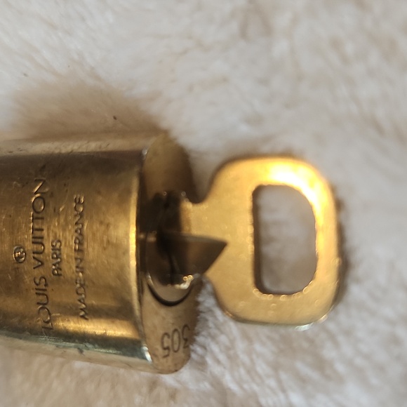 Lv lock 305 , 303 , 310, 317 - Picture 2 of 4